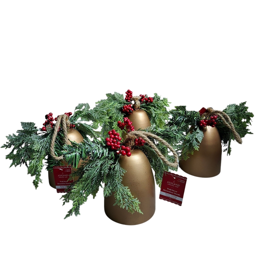 4 PC Gold Bells Berry Pine Leaf Wall Christmas Noel Decorations Winter Cottage